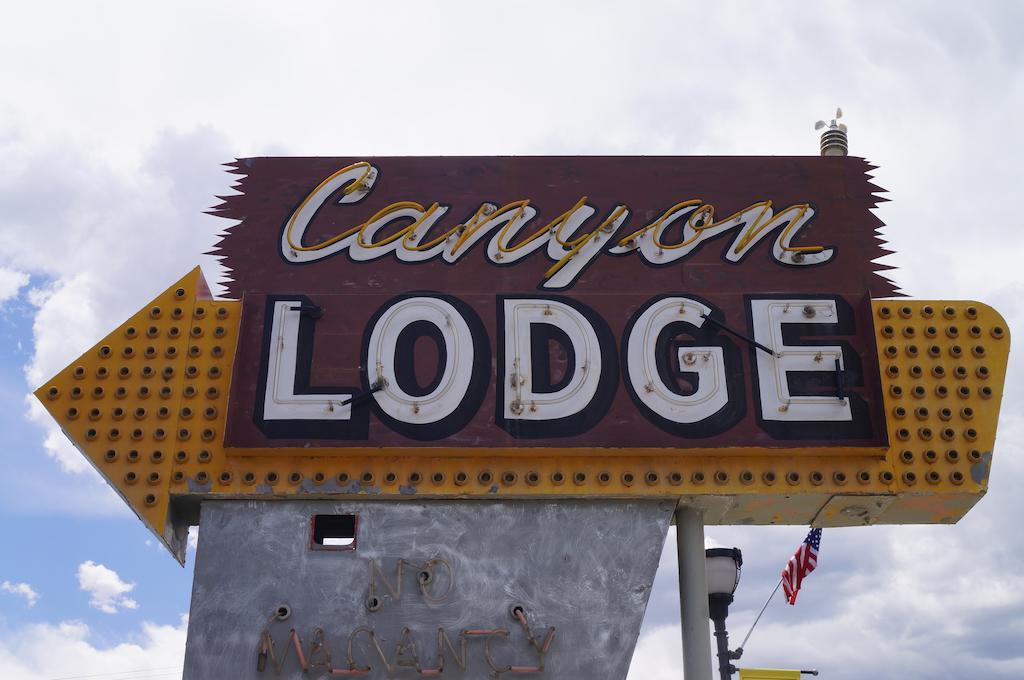 Canyon Lodge Motel Пангіч Екстер'єр фото