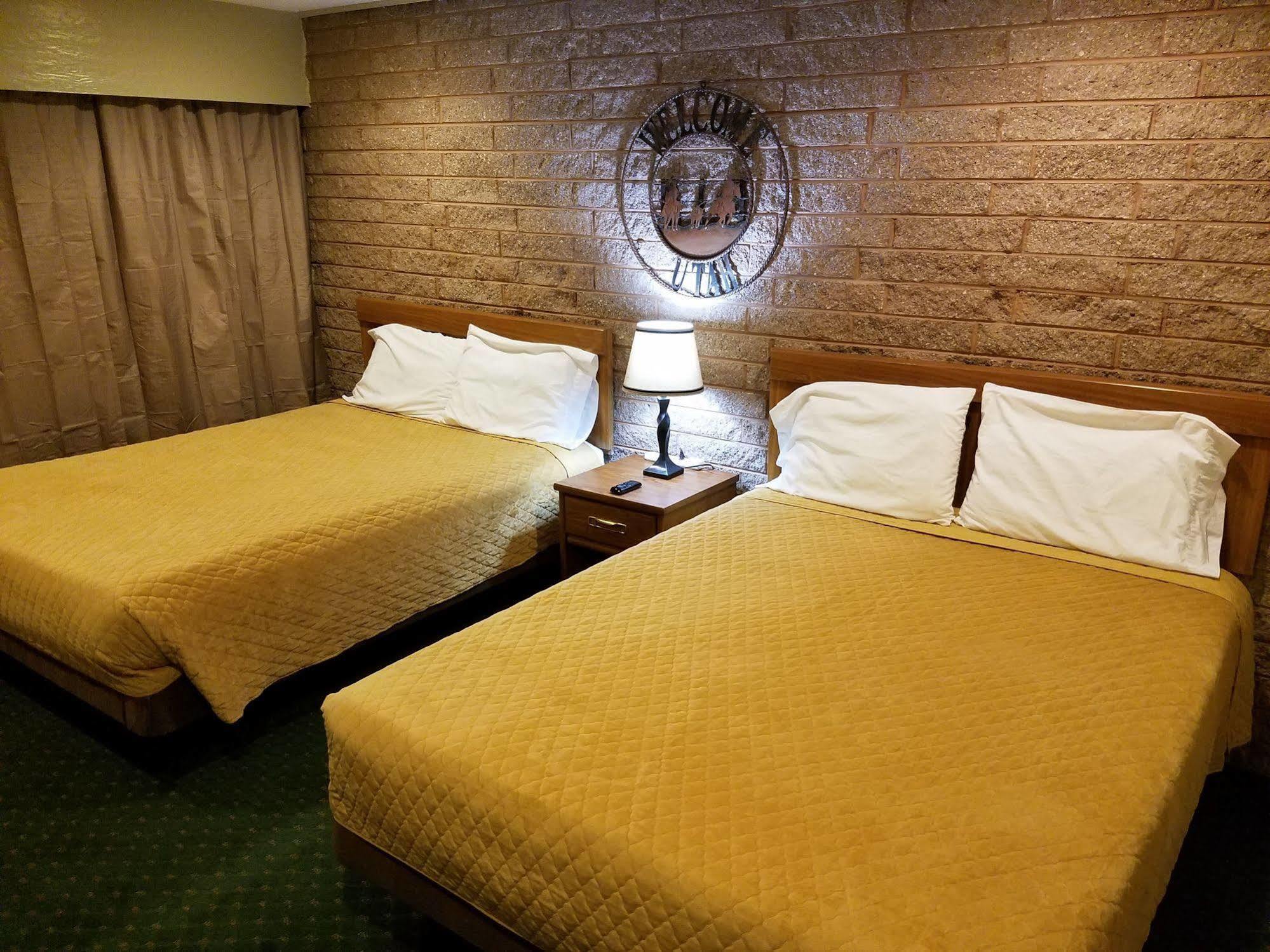 Canyon Lodge Motel Пангіч Екстер'єр фото